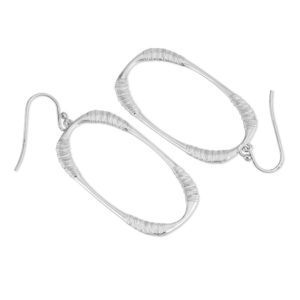 ARY D'PO • Oval Hoop Earrings Rhodium Plated